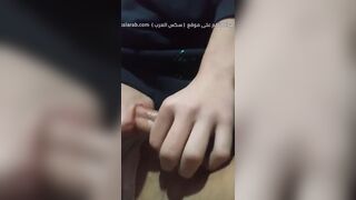 تجربتي الفريدة مع سالب خدران في عالم سكس المثليين - سكس